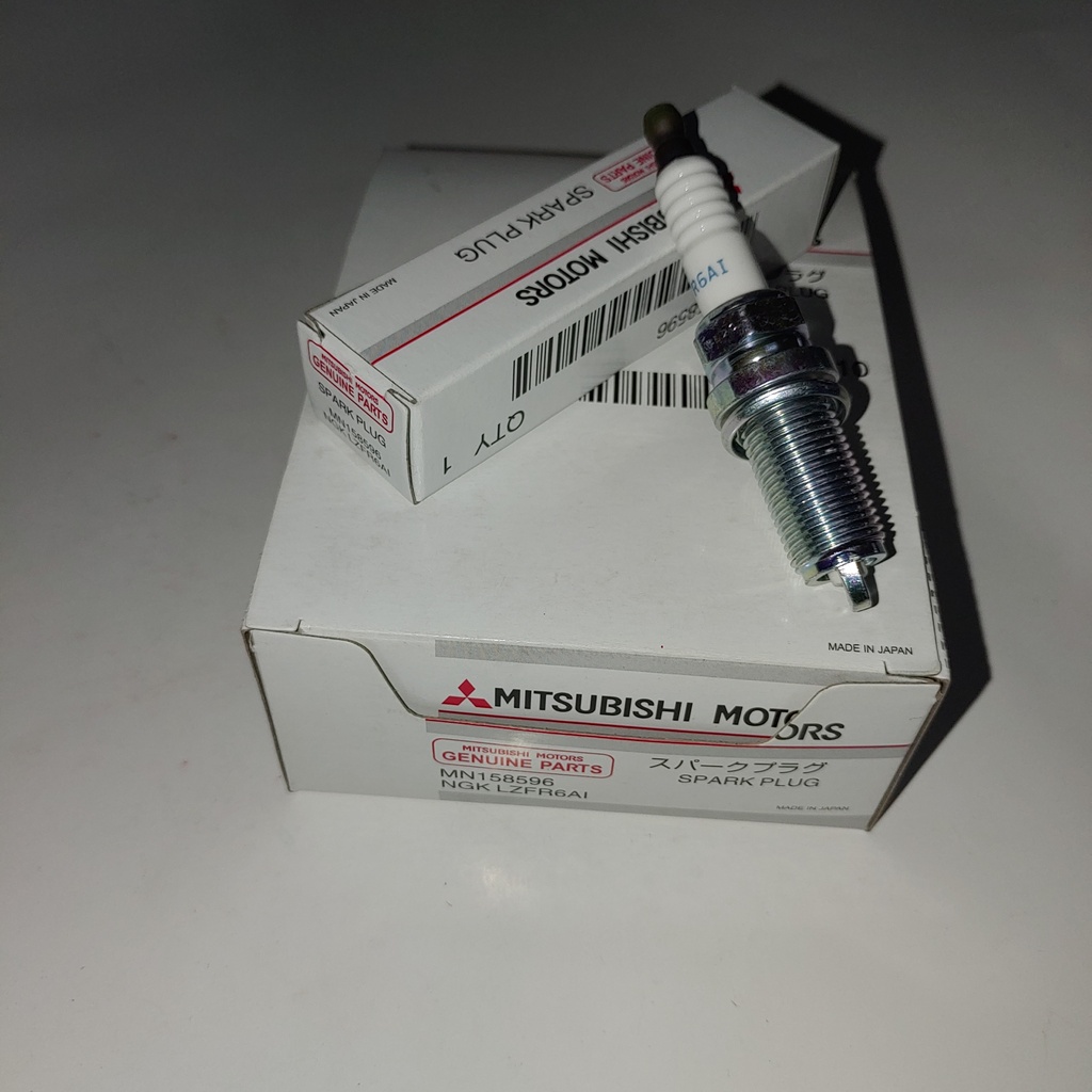 Mitsubishi spark plug  MN158596-LZFR6AI